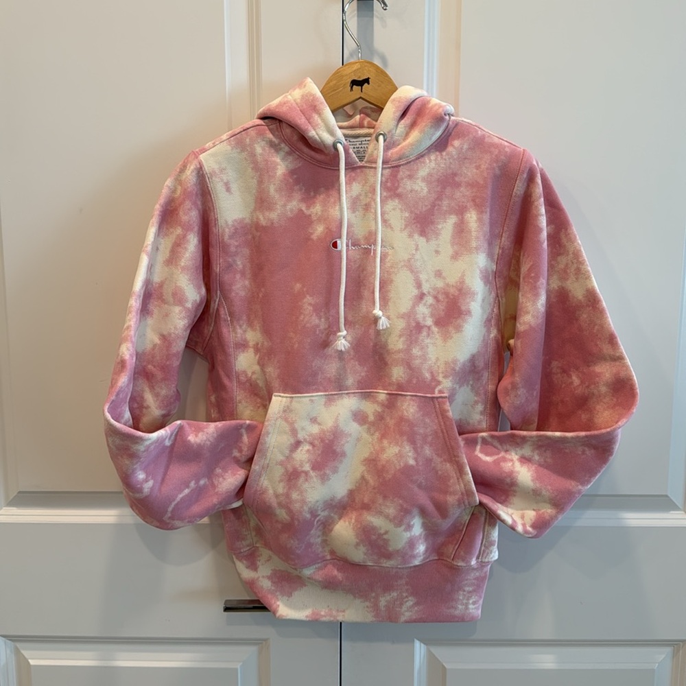 Champion x Urban Outfitters pink cloud sky hoodie sz xs NWT